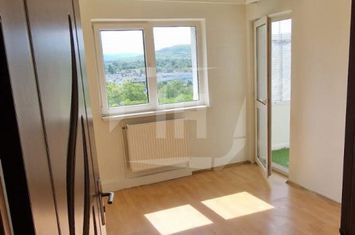 Apartament 3 camere de vanzare CLUJ-NAPOCA - Cluj anunturi imobiliare Cluj