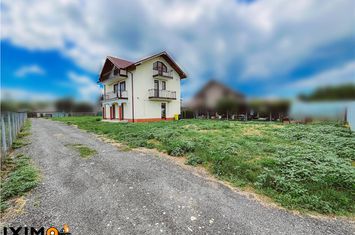 Vilă - 5 camere de vanzare CENTRAL - Bacau anunturi imobiliare Bacau
