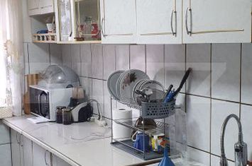 Apartament 3 camere de vanzare VATRA DORNEI - Suceava anunturi imobiliare Suceava