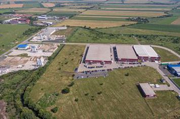 Teren industrial 9000 mp în Parcul Industrial UTA2 Arad anunturi imobiliare Arad