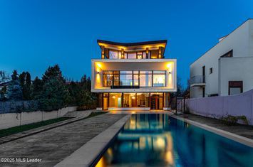 Vila pe malul lacului Mogosoaia | 617 mpt, teren 1182 mp anunturi imobiliare Bucuresti