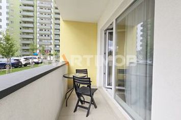 Apartament mobilat zona Coresi cu parcare anunturi imobiliare Brasov