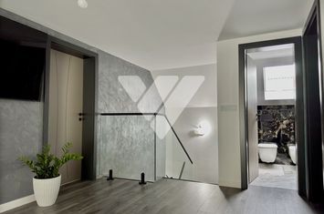Casă - 6 camere de vanzare SURA MICA - Sibiu anunturi imobiliare Sibiu