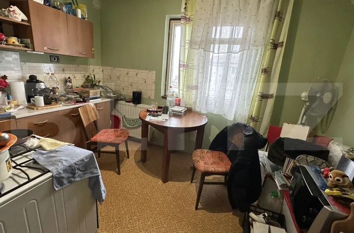 Apartament 3 camere de vanzare ORADEA - Bihor anunturi imobiliare Bihor