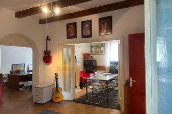Vanzare - 3 camere – Str. Pasului - colt cu Armeneasca anunturi imobiliare Bucuresti
