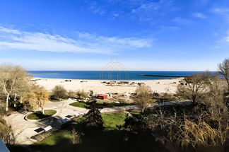 Apartament 3 camere de vânzare Constanta - Faleza Nord