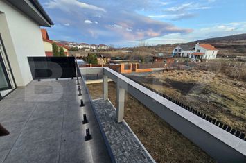 Vilă - 5 camere de vanzare CHINTENI - Cluj anunturi imobiliare Cluj