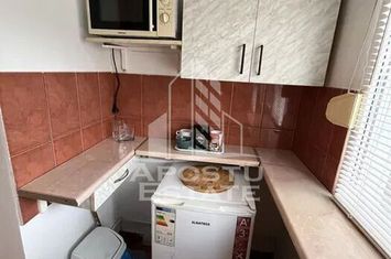 Garsoniera moderna ,Zona Lipovei anunturi imobiliare Timis