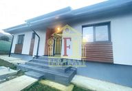 500 €, Casă