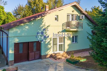 Casa cu 4 camere, 650 mp teren, Iasi anunturi imobiliare Iasi