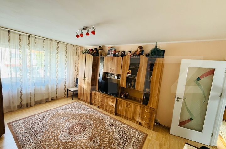 Apartament 2 camere de vanzare TRACTORU - Brasov anunturi imobiliare Brasov