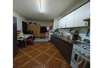 Apartament 3 camere de vanzare ZORILOR - Cluj anunturi imobiliare Cluj