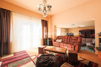 Vilă cu 6 camere în zona rezidențială - Poltura anunturi imobiliare Arad