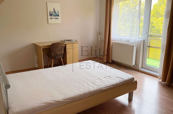 Apartament cu doua camere in zona Bulevardul Decebal anunturi imobiliare Bihor