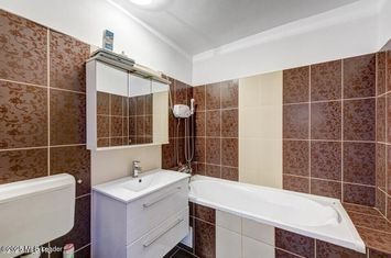 Apartament 2 Camere Dristor anunturi imobiliare Bucuresti