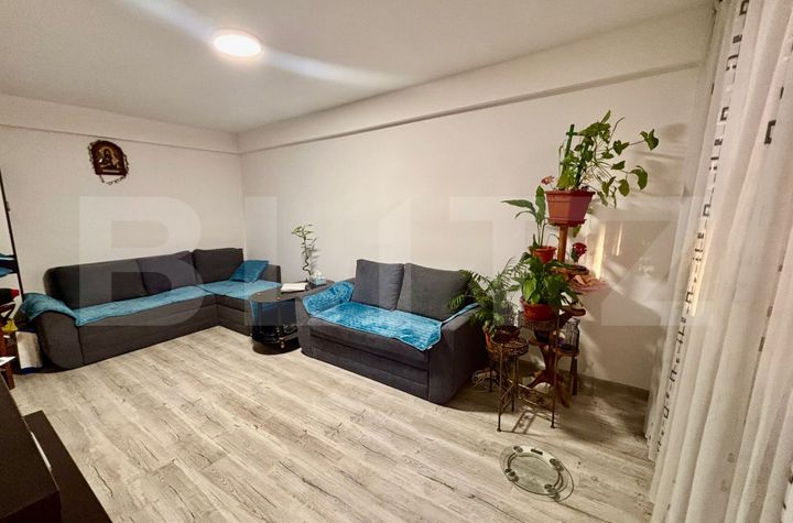 Apartament 3 camere de vanzare VALEA ROSIE - Dolj anunturi imobiliare Dolj