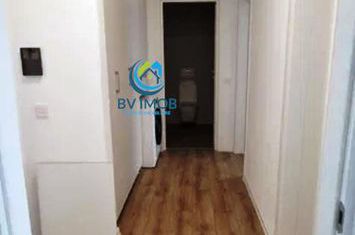 Apartament 2 camere de inchiriat TRACTORUL - Brasov anunturi imobiliare Brasov