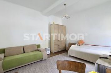 Garsoniera cu parcare Centru Vechi Brasov anunturi imobiliare Brasov