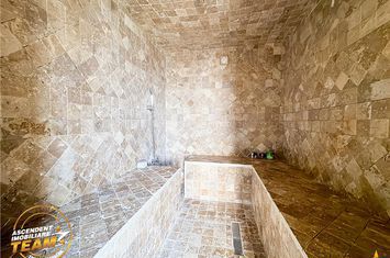 Casă - 8 camere de vanzare CENTRAL - Covasna anunturi imobiliare Covasna