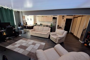 Apartament 2 camere, 67 mp, cartierul Andrei Muresanu, complet renovat anunturi imobiliare Cluj