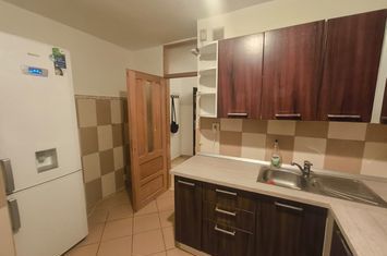 Garsonieră de vanzare 1 MAI - Dolj anunturi imobiliare Dolj