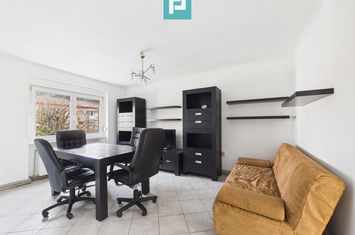 Apartament cu 2 camere de închiriat zona Central anunturi imobiliare Arad
