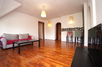 Apartament 2 camere de vanzare UNIVERSITATE - Bucuresti anunturi imobiliare Bucuresti