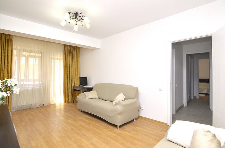 Apartament 3 camere de inchiriat UNIRII - Bucuresti anunturi imobiliare Bucuresti