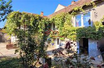 Casă - 6 camere de vanzare CENTRAL - Sibiu anunturi imobiliare Sibiu