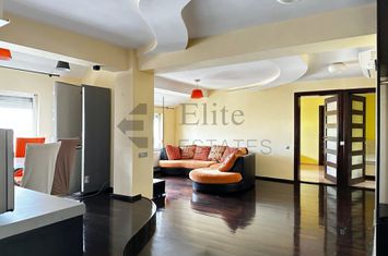 Apartament de vanzare cu 4 camere in zona Decebal anunturi imobiliare Bihor