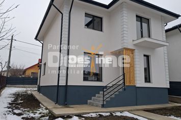 Vilă - 4 camere de vanzare IASI - Iasi anunturi imobiliare Iasi