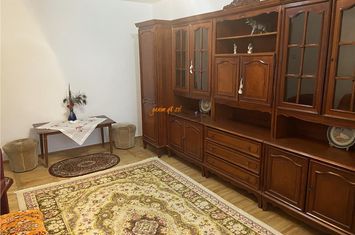 Apartament 3 camere de inchiriat CENTRAL - Vrancea anunturi imobiliare Vrancea