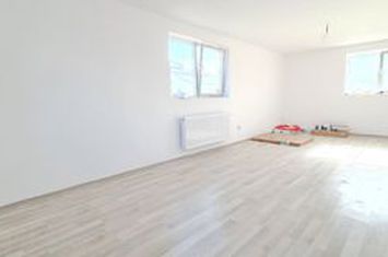 Vilă - 5 camere de vanzare TARLUNGENI - Brasov anunturi imobiliare Brasov