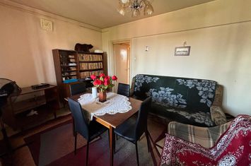 Apartament 2 camere de vanzare DEMOCRATIEI - Prahova anunturi imobiliare Prahova