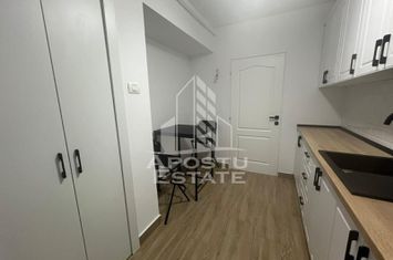 Apartament cu 3 camere, centrala proprie, zona Circumvalatiunii anunturi imobiliare Timis