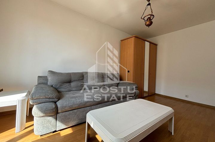 Apartament cu 2 camere, decomandat, zona Calea Buziasului anunturi imobiliare Timis