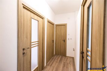 Apartament 3 camere de vanzare CENTRUL CIVIC - Brasov anunturi imobiliare Brasov