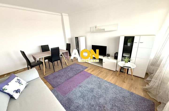 De vanzare apartament 2 camere, vedere superba Cetatea Alba Carolina anunturi imobiliare Alba