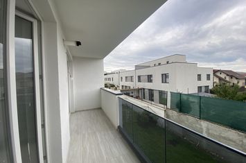 Apartament 3 camere de vanzare SIBIU - Sibiu anunturi imobiliare Sibiu