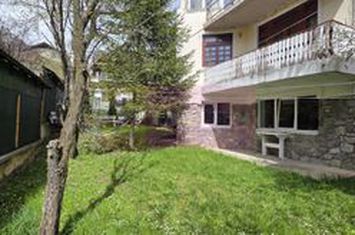 Vila de vanzare  cu 13 camere in Busteni (camin pentru seniori) anunturi imobiliare Prahova