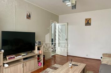 Apartament 2 camere, decomandat, zona Intim - Banu Maracine anunturi imobiliare Arad