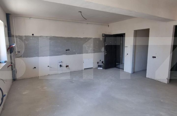 Apartament 3 camere de vanzare FLORESTI - Cluj anunturi imobiliare Cluj