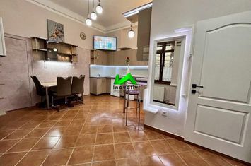 Apartament 3 camere de inchiriat CENTRAL - Sibiu anunturi imobiliare Sibiu