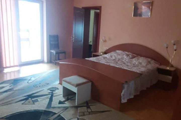 Casă - 7 camere de vanzare NOUA - Brasov anunturi imobiliare Brasov