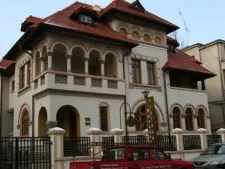 Se schimbă Legea retrocedărilor. Foştii proprietari ar putea fi despăgubiţi în natură