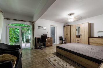 Casa 3 camere-2016 si 537 mp teren in zona excelenta Bujac comision 0 anunturi imobiliare Arad
