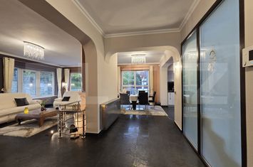 Vilă - 7 camere de vanzare CLUJ-NAPOCA - Cluj anunturi imobiliare Cluj