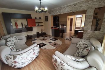 Casă - 4 camere de vanzare CIHEI - Bihor anunturi imobiliare Bihor