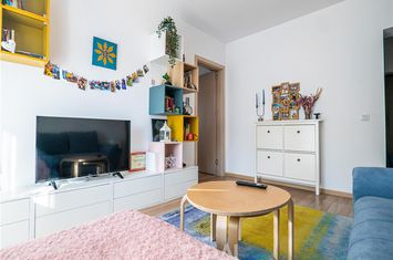 Apartament 3 camere de vanzare METALURGIEI - Bucuresti anunturi imobiliare Bucuresti