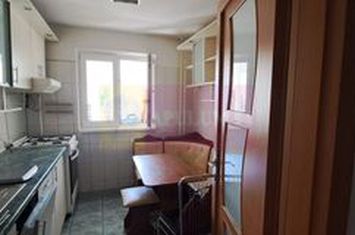 Vanzare apartament 3 camere in rondul Alba Iulia adiacent anunturi imobiliare Bucuresti
